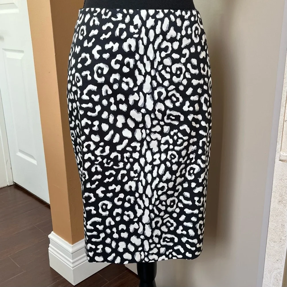 White House Black Market Animal Print Skirt